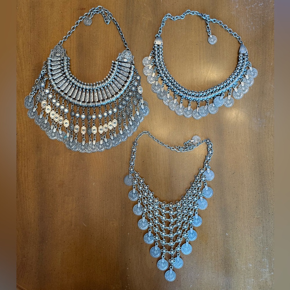 Elegant Silver Coin Necklace Set